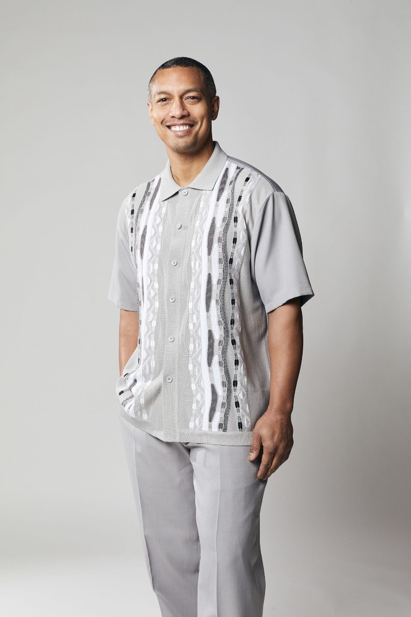 Silversilk Men's 2 Piece Short Sleeve Walking Suit - Abstract Stripe Pattern